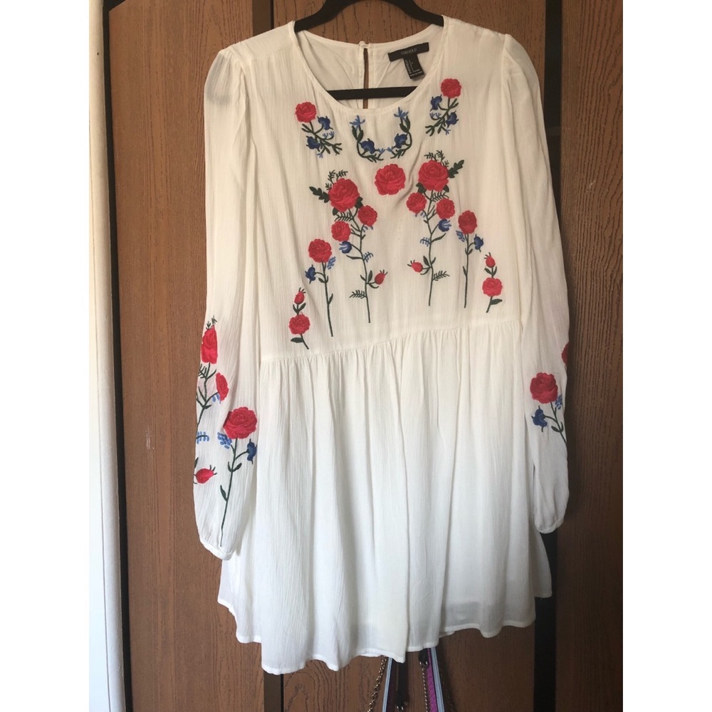 🌸🌿Floral White Dress🌿🌸